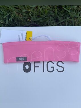FIGS Cinched Headband